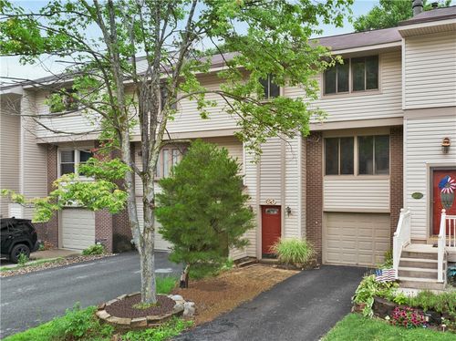 520 Hunters Path Rd, Bridgeville, PA, 15017-1111 | Card Image