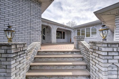 6 Keen Ln, Edison, NJ, 08820-2209 | Card Image