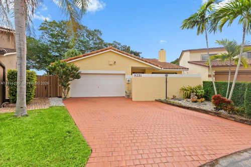 9231 Sw 150th Ave, Miami, FL, 33196-1350 | Card Image