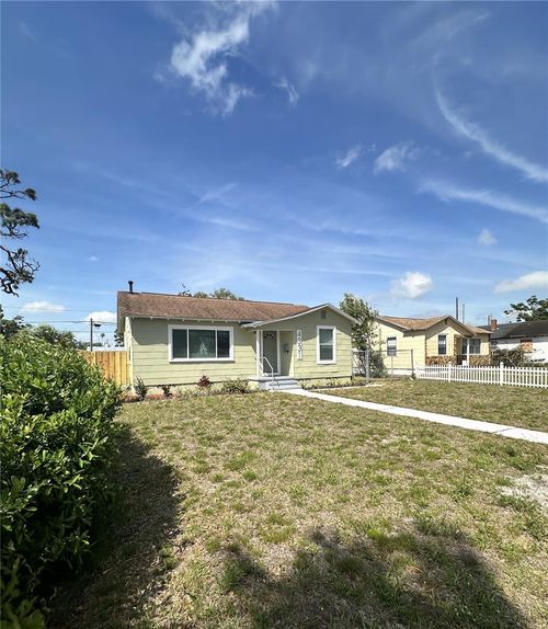 4331 Fairfield Ave S, St Petersburg, FL, 33711-1929 | Card Image
