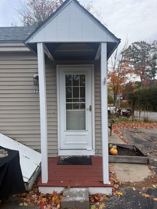 22 Glendale Place, Gilford, NH, 03249 | Card Image