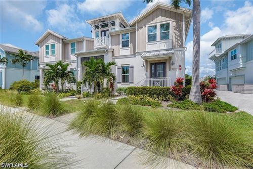 201-6585 Dominica Dr, Naples, FL, 34113-8204 | Card Image