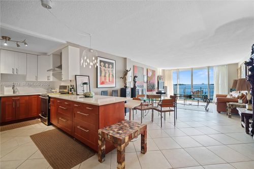 2h-770 Ne 69th St, Miami, FL, 33138-5757 | Card Image