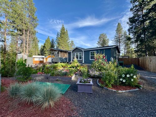 15675 Holiday Ct, La Pine, OR, 97739-1240 | Card Image