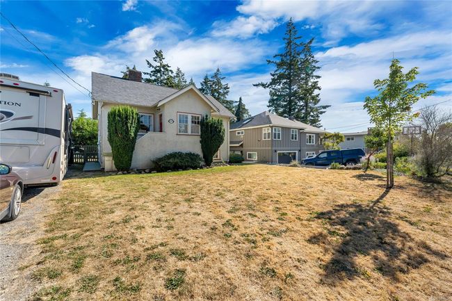 1867 Feltham Rd, House other with 2 bedrooms, 1 bathrooms and 1 parking in Saanich BC | Image 33
