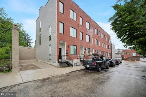 6522 Magnolia St, PHILADELPHIA, PA, 19119-2208 | Card Image