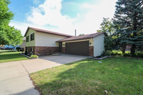 1420 23rd St S, Fargo, ND, 58103-3709 | Card Image