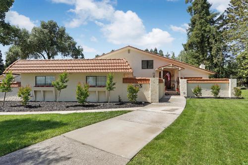 9303 Hildreth Ln, Stockton, CA, 95212-9418 | Card Image