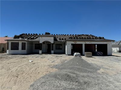 3080 S Prairie Avenue, House other with 3 bedrooms, 3 bathrooms and null parking in Pahrump NV | Image 1