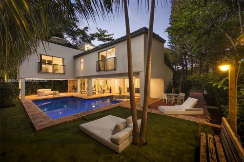 3090 Kirk St, Coconut Grove, FL, 33133-3970 | Card Image