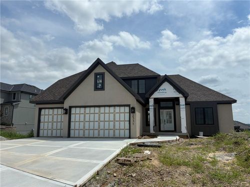 12440 N Arbor Way, Platte City, MO, 64079-7845 | Card Image