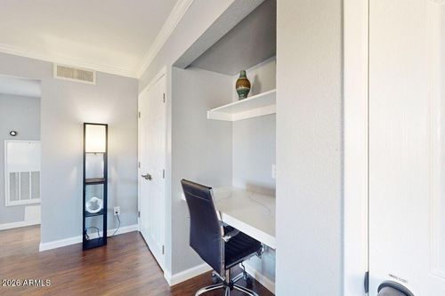 3611-3600 N Hayden Rd, Scottsdale, AZ, 85251-4720 | Card Image