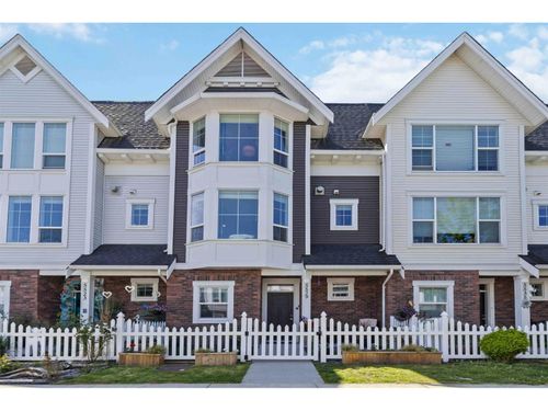 5529 Driftwood St, Chilliwack, BC, V2R6A3 | Card Image