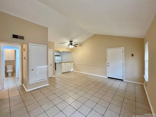apt-4-235 W Silver Sands Dr, San Antonio, TX, 78216-3539 | Card Image