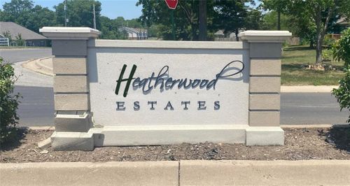 1213 Cottonwood Ct, Paola, KS, 66071-5753 | Card Image
