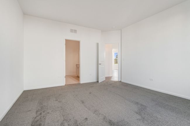 8530 Sperry Ct, Townhouse with 3 bedrooms, 3 bathrooms and 2 parking in Woodridge IL | Image 19