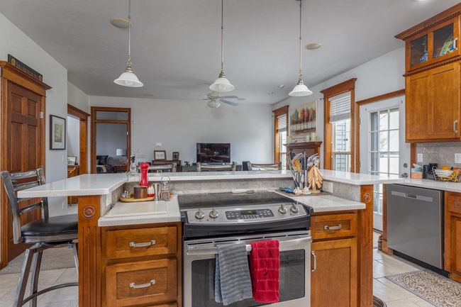180 East River Drive, Condo with 4 bedrooms, 3 bathrooms and null parking in LEDGEVIEW WI | Image 15