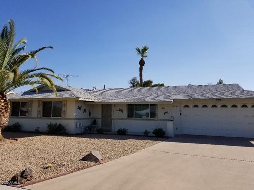 11801 N Cherry Hills Dr E, Sun City, AZ, 85351-3818 | Card Image