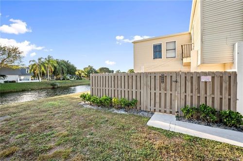 1600 Shaker Circle, Wellington, FL, 33414 | Card Image