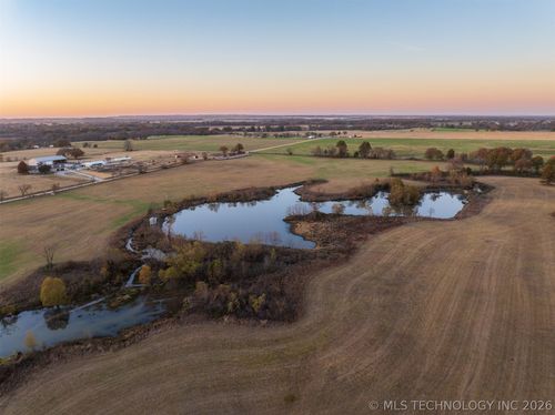 110 E 220 Road, Afton, OK, 74331 | Card Image