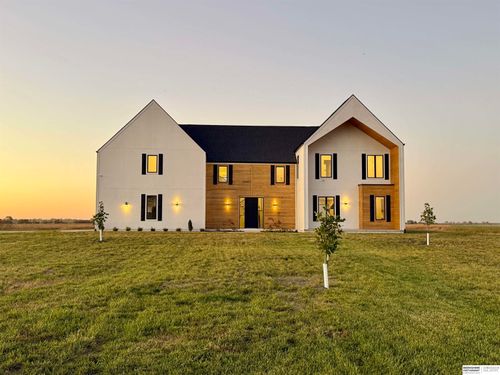 376 County Road G, Ashland, NE, 68003-6007 | Card Image