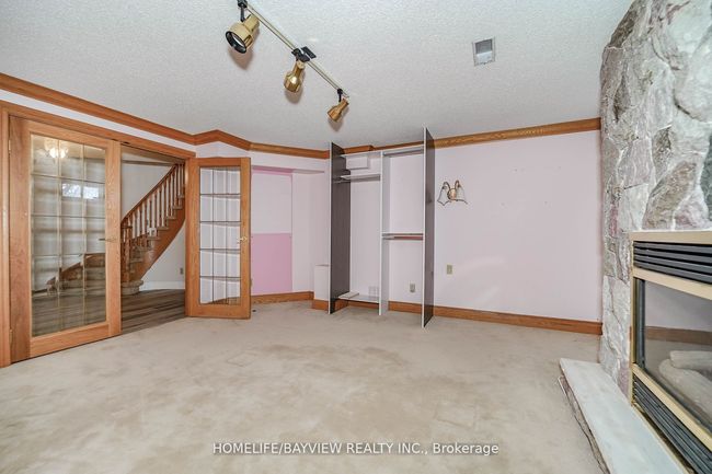 1054 Copperfield Dr, House other with 6 bedrooms, 4 bathrooms and 2 parking in Oshawa ON | Image 34