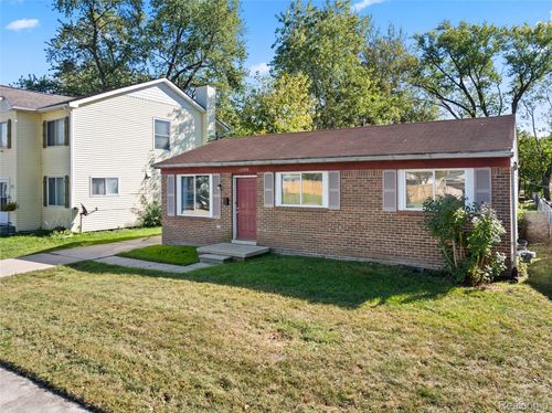 13740 Leonard Ave, Warren, MI, 48089-5437 | Card Image