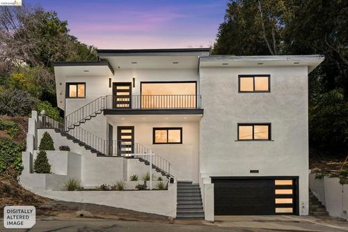 2090 Wrenn St., Oakland, CA, 94602 | Card Image