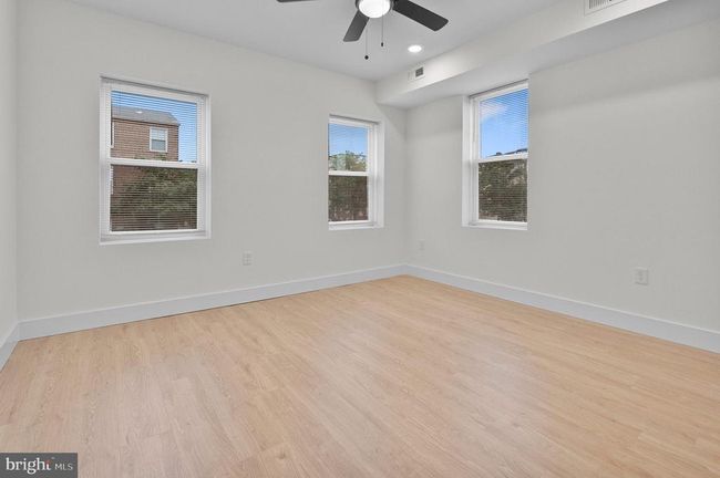 APT-2 - 2200 E Fayette St, Townhouse with 2 bedrooms, 1 bathrooms and null parking in BALTIMORE MD | Image 8