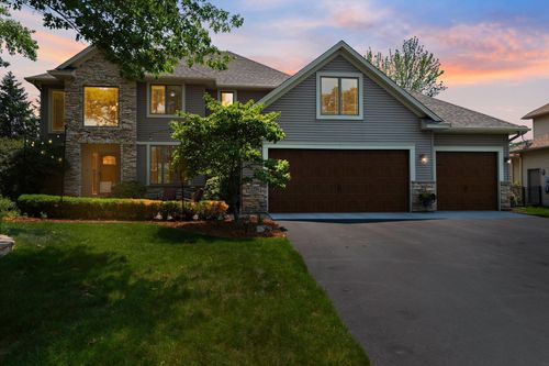 2334 Veterans Memorial Blvd Nw, Andover, MN, 55304-6061 | Card Image