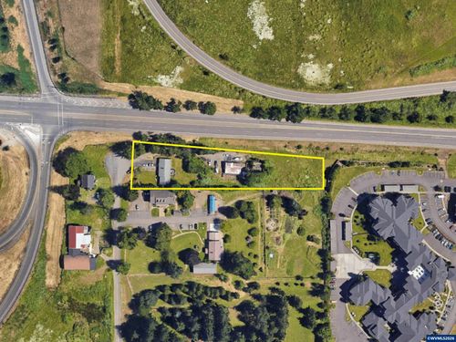 4856 32nd Ave Se, Salem, OR, 97317-9350 | Card Image