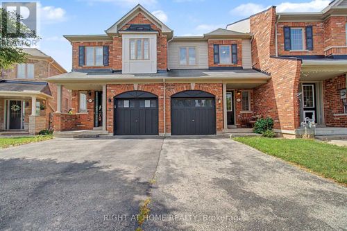 2051 Fiddlers Way, Oakville (WM Westmount), ON, L6M0M4 | Card Image