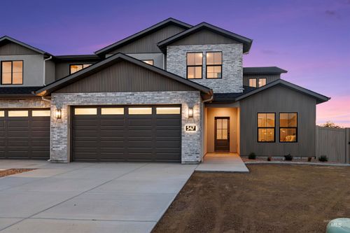 547 Canyon Falls Dr, Twin Falls, ID, 83301-3033 | Card Image