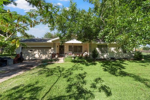 1024 Caron St, Robinson, TX, 76706-6106 | Card Image