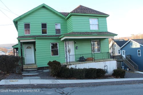 414 15th Ave, Scranton, PA, 18504-2206 | Card Image
