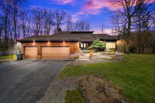 17 Skunk Hollow Rd, South Fallsburg, NY, 12779-5424 | Card Image
