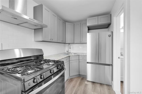 apt-2-127 Maple Ave, Rye, NY, 10580-1598 | Card Image