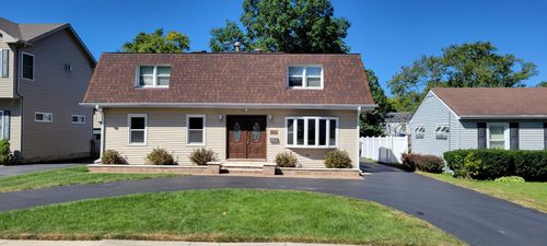 1110 S Chase St, Wheaton, IL, 60189-6512 | Card Image
