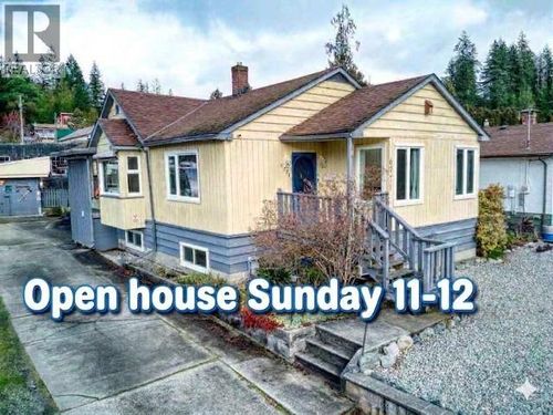 6771 Drake St, Powell River, BC, V8A3X8 | Card Image
