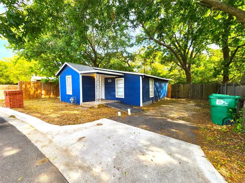 620 Uland St, Denton, TX, 76209-4310 | Card Image
