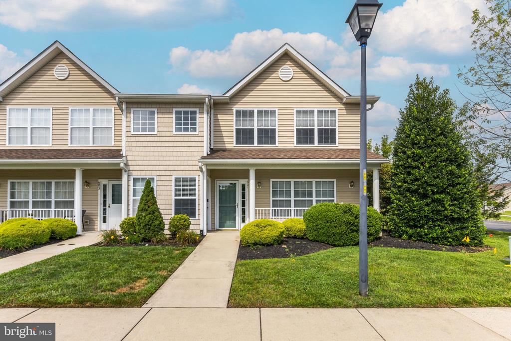 Sunflower Way, Mantua, NJ 08051
