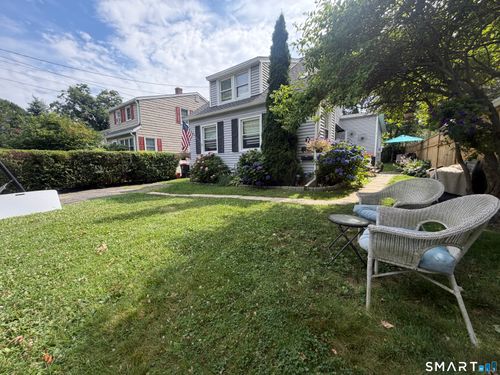 7 Hayes Ave, Norwalk, CT, 06855-2203 | Card Image
