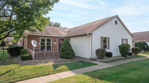 3561 Chesapeake Dr, Zanesville, OH, 43701-6437 | Card Image