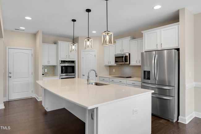 21-46 Twelve Oaks-21 | Image 14