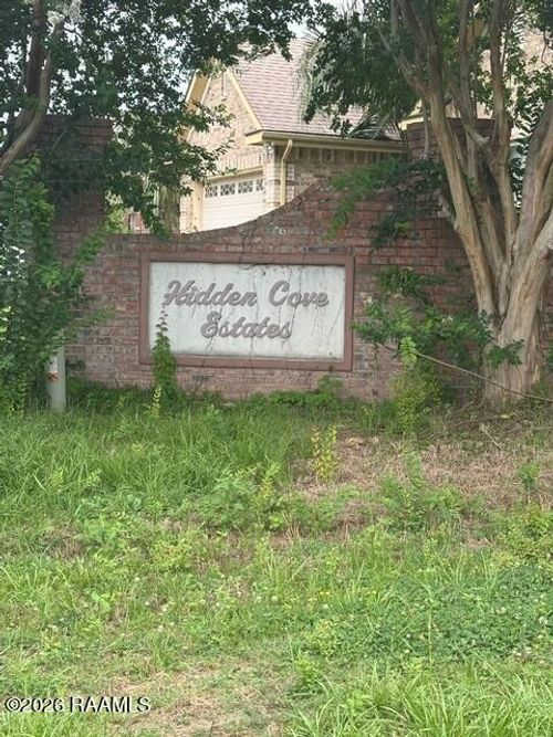 109 Wind Haven Ln, Lafayette, LA, 70506-4930 | Card Image