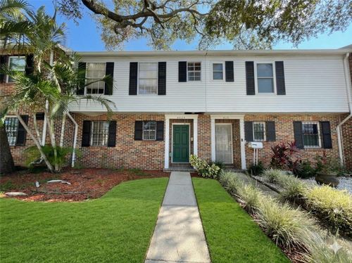 4624 W North B St, Tampa, FL, 33609-1912 | Card Image