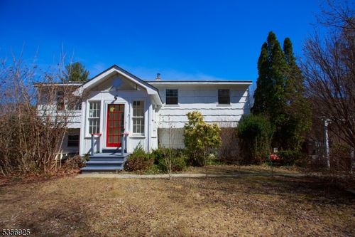 50 Mountain View Ave, Long Valley, NJ, 07853-3123 | Card Image