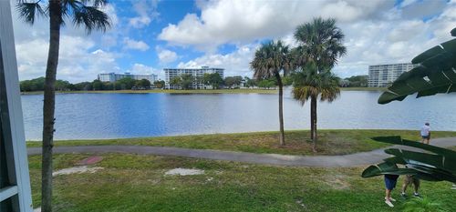 205-2801 N Palm Aire Dr, Pompano Beach, FL, 33069-3460 | Card Image
