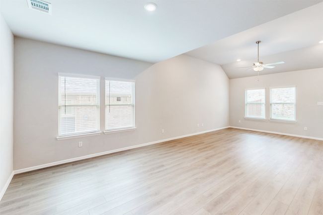 1813 Osage Trl, House other with 5 bedrooms, 3 bathrooms and null parking in Mesquite TX | Image 13