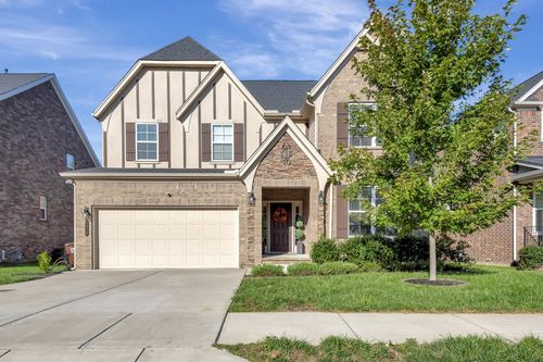 7036 Bennett Dr, Mount Juliet, TN, 37122-1018 | Card Image